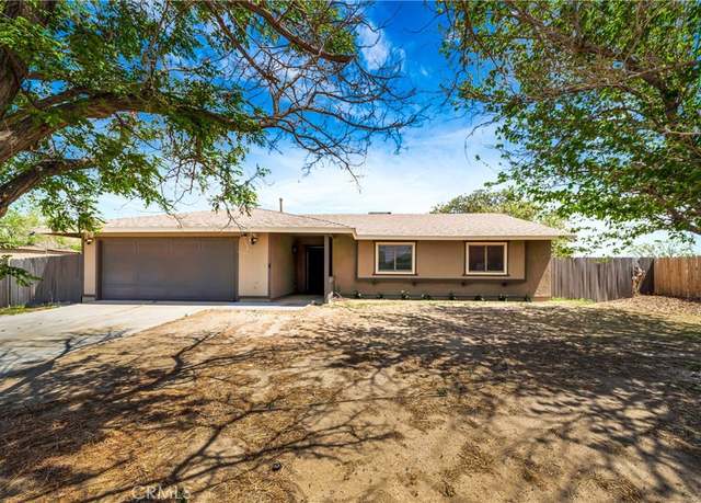 Property at 41728 159th St E, Lancaster, CA 93535, 3 beds, 2 baths