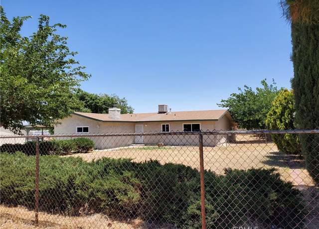 Property at 9593 Delmar Ave, Hesperia, CA 92345, 3 beds, 2 baths