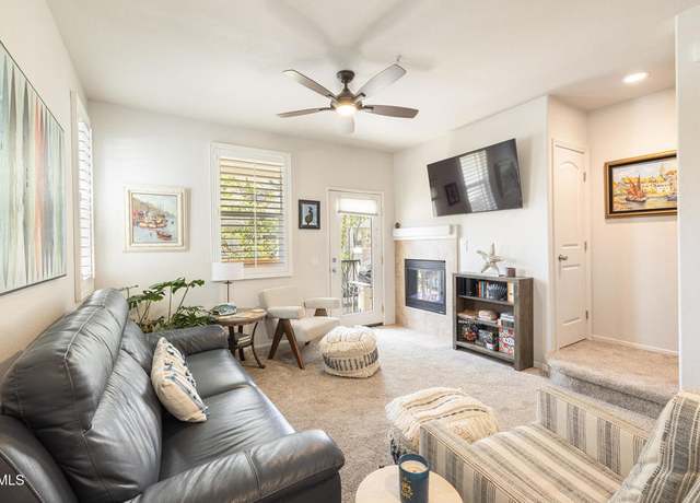 Property at 148 Beach Side Ct, Ventura, CA 93001, 2 beds, 2.5 baths