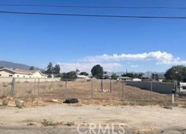 Property at 17562 Court St, Fontana, CA 92336