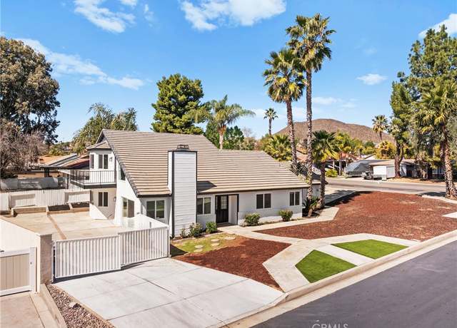 Property at 23687 Canyon Lake Dr N, Canyon Lake, CA 92587, 3 beds, 2 baths