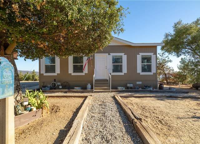 Property at 31885 Red Mountain Rd, Hemet, CA 92544, 2 beds, 1 bath