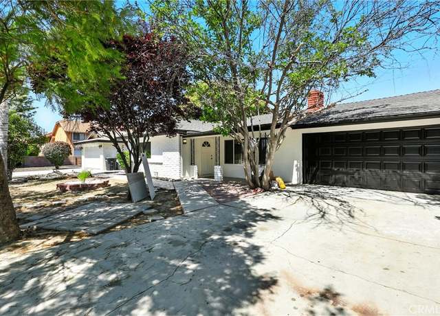Property at 1170 Turquoise St, Hemet, CA 92543, 4 beds, 2 baths