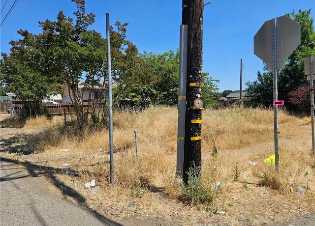 Property at 15903 40th Ave, Clearlake, CA 95422