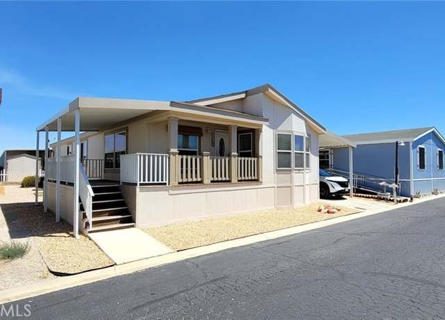 Property at 1550 20th St W #97, Rosamond, CA 93560, 3 beds, 2 baths