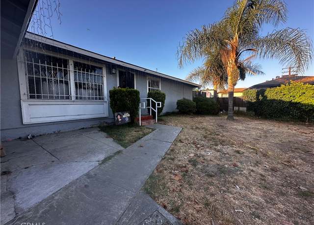 Property at 8912 S Fir Ave, Los Angeles, CA 90002, 3 beds, 2 baths