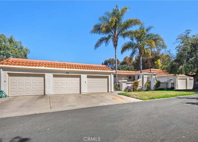 Property at 5472 Paseo Del Lago E Unit B, Laguna Woods, CA 92637, 2 beds, 2 baths