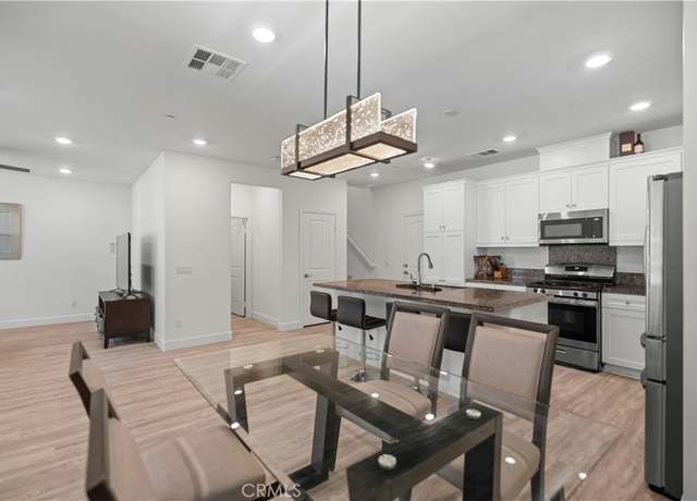 Property at 7118 Vernazza, Eastvale, CA 92880, 2 beds, 2.5 baths