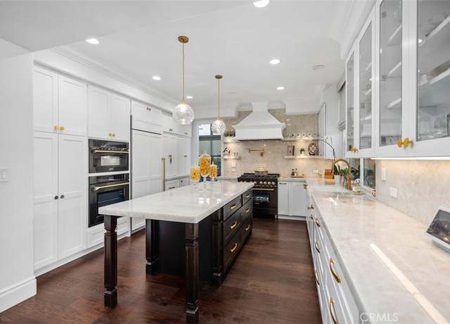 Property at 16 Golf Ridge Dr, Rancho Santa Margarita, CA 92679, 5 beds, 4 baths