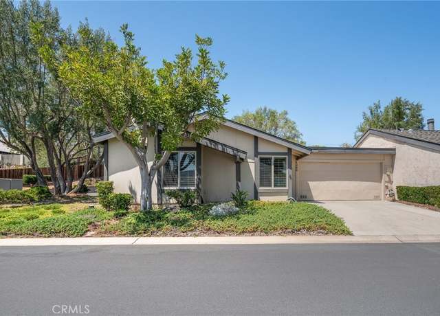 Property at 1400 Market St, Vista, CA 92084, 2 beds, 2 baths