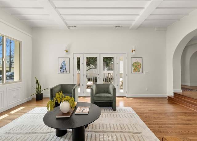 Property at 4131 Edgehill Dr, Los Angeles, CA 90008, 4 beds, 3 baths