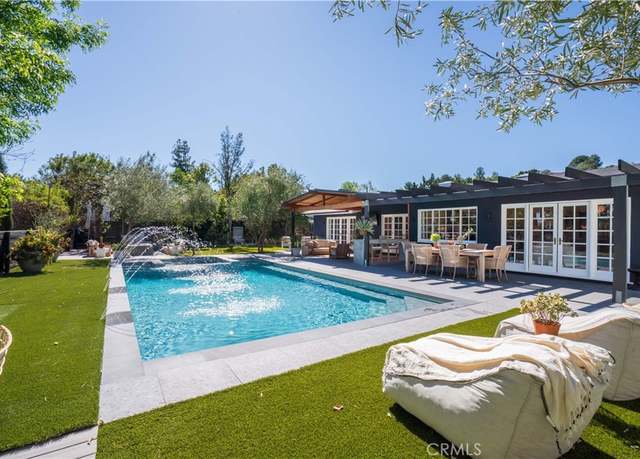 Property at 5910 Pat Ave, Woodland Hills, CA 91367, 5 beds, 3.5 baths