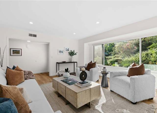 Property at 2320 Jayma Ln, La Crescenta, CA 91214, 5 beds, 4 baths