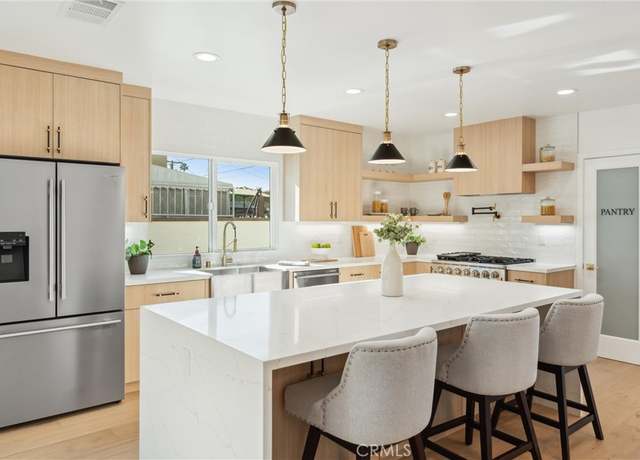 Property at 3945 S Norton Ave, Los Angeles, CA 90008, 4 beds, 3.5 baths