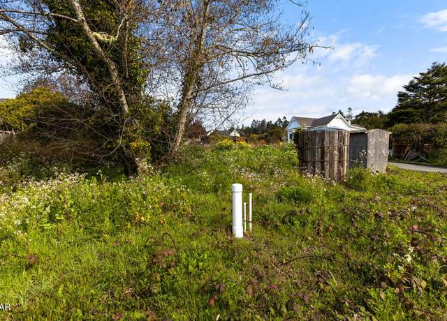 Property at 10430 Evergreen St, Mendocino, CA 95460