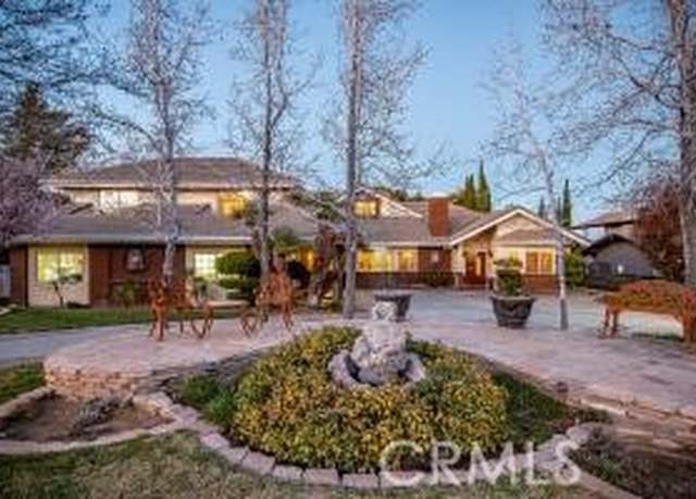 Property at 41504 Mission Dr, Palmdale, CA 93551, 5 beds, 4 baths