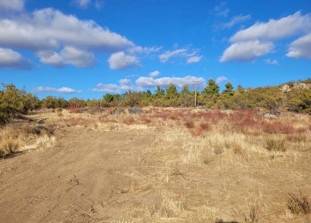 Property at 956 Crazy Horse Canyon Dr, Aguanga, CA 92536
