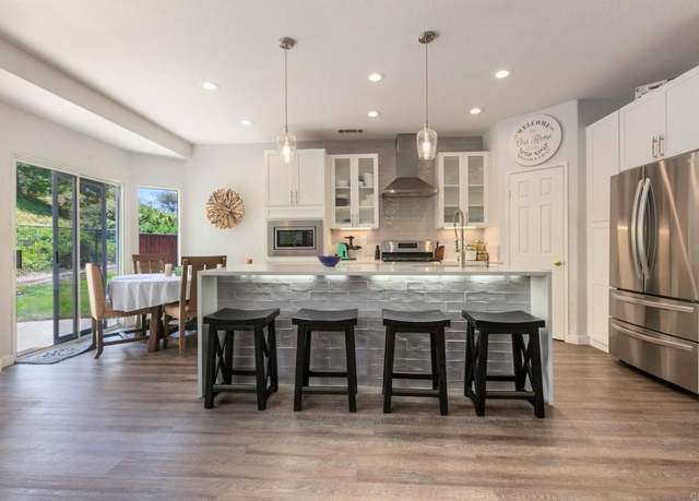 Property at 888 Arvita Ct, Oceanside, CA 92057, 3 beds, 2 baths