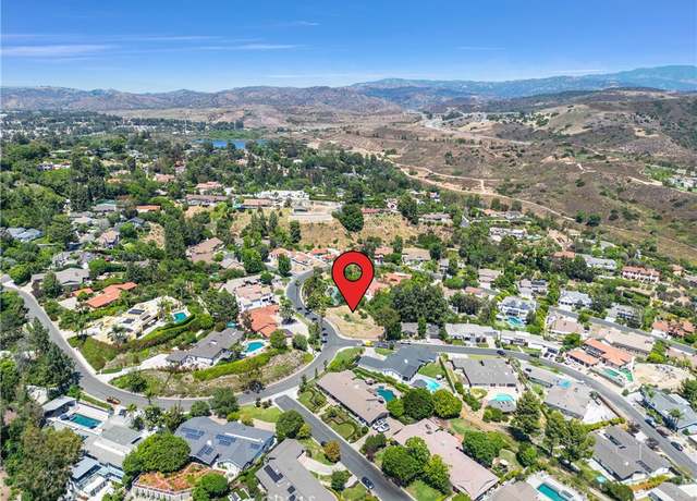 Property at 10332 Mira Vista Dr, Santa Ana, CA 92705