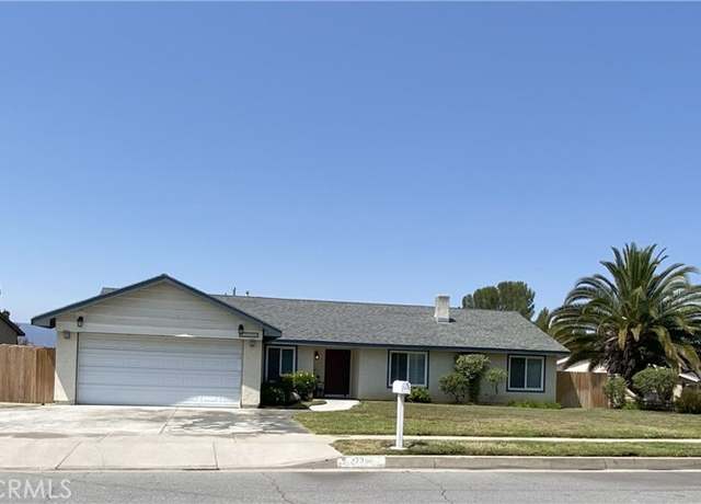 Property at 22396 Barbacoa Dr, Saugus, CA 91350, 3 beds, 3 baths