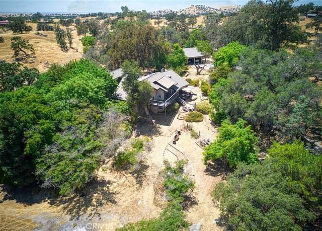 Property at 40687 Millstream Ln, Madera, CA 93636, 3 beds, 3 baths