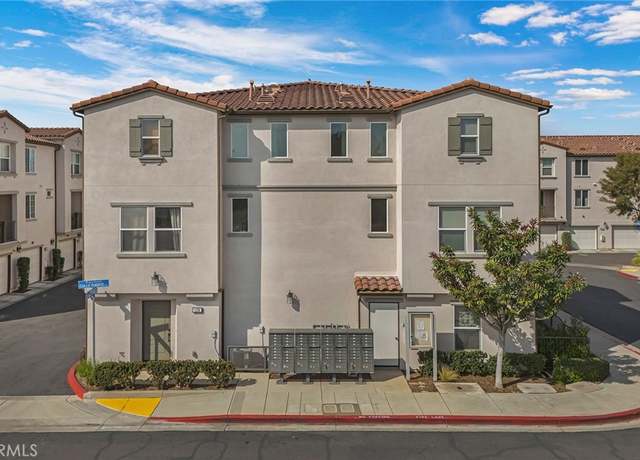 Property at 1126 Calle Flor, Montebello, CA 90640, 2 beds, 2.5 baths