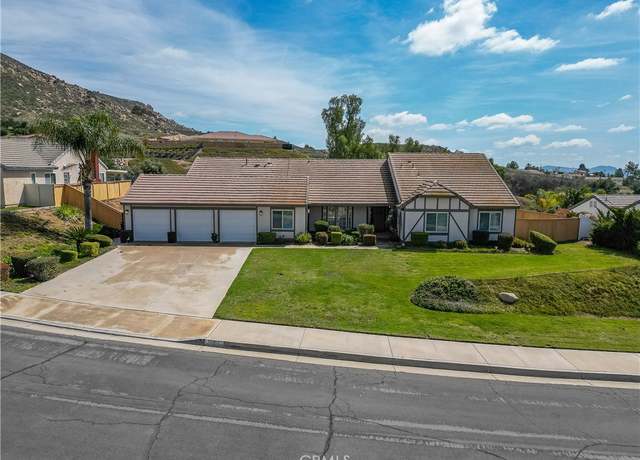 Property at 10826 Cloud Haven Dr, Moreno Valley, CA 92557, 3 beds, 3.5 baths