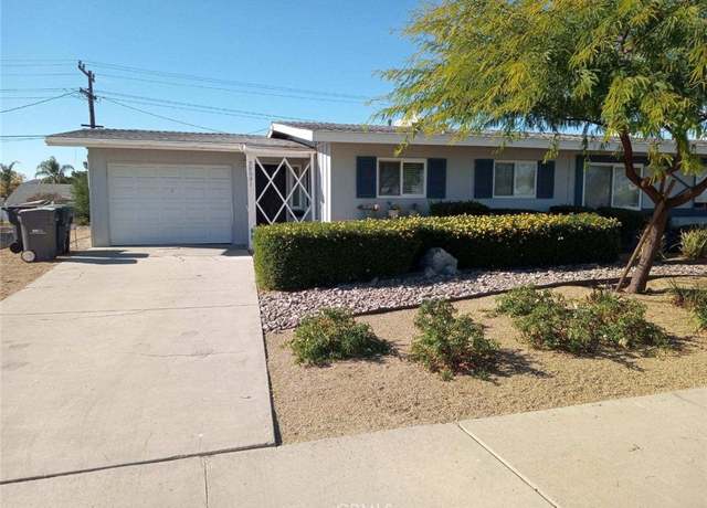 Property at 28091 Winged Foot Dr, Menifee, CA 92586, 2 beds, 2 baths