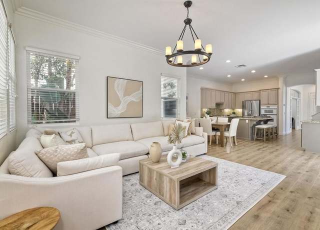 Property at 13944 Kerry Ln, San Diego, CA 92130, 3 beds, 2.5 baths