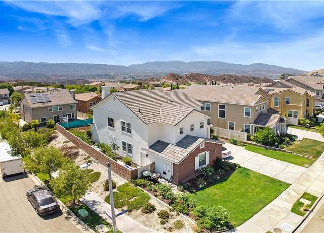 Property at 29502 Kristine Ct, Canyon Country, CA 91387, 4 beds, 4 baths