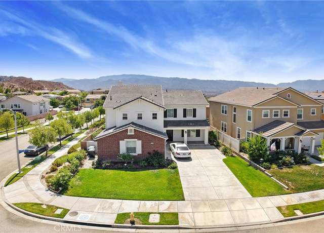 Property at 29502 Kristine Ct, Canyon Country, CA 91387, 4 beds, 4 baths