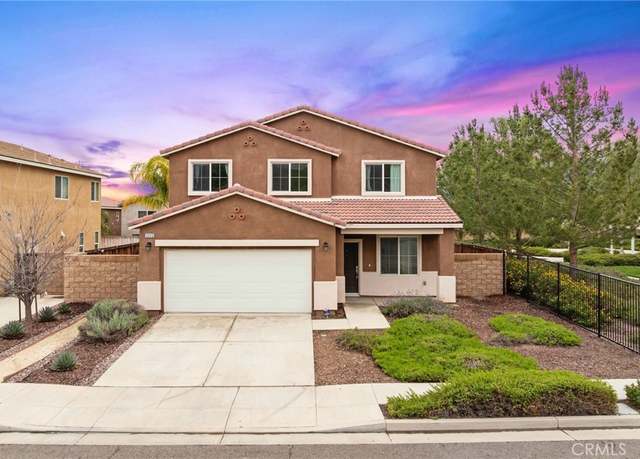 Property at 30012 Victoria Way, Lake Elsinore, CA 92530, 4 beds, 3 baths