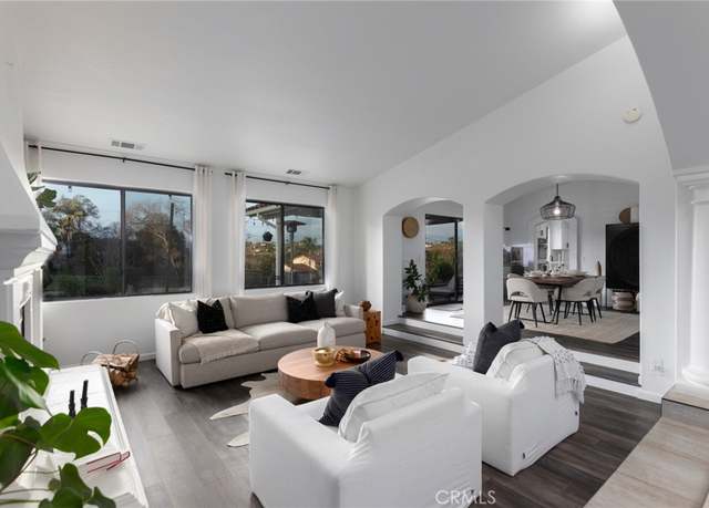 Property at 5027 Sleeping Indian Rd, Fallbrook, CA 92028, 3 beds, 2.5 baths