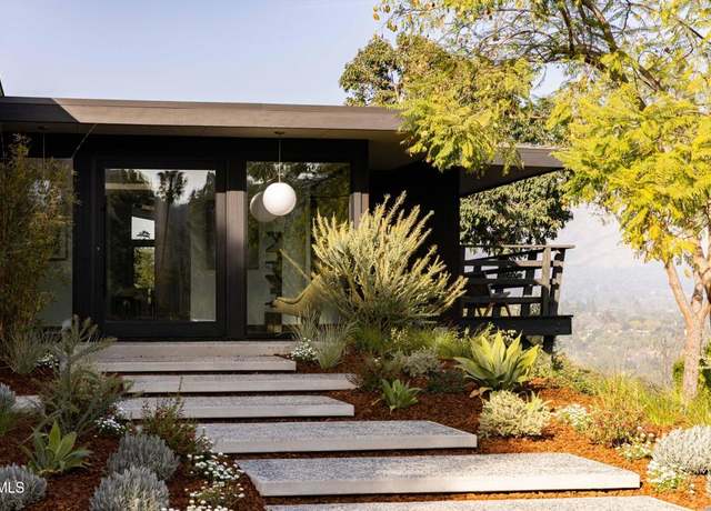 Property at 945 Linda Vista Ave, Pasadena, CA 91103, 3 beds, 2.5 baths