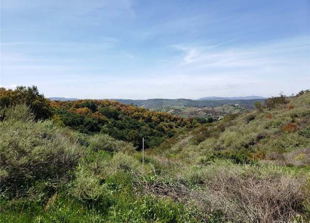 Property at 8 La Cruz Dr, Temecula, CA 92590