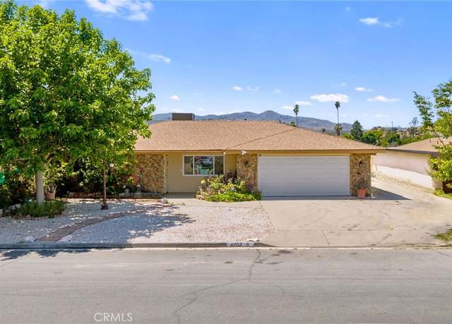 Property at 42153 Carnegie Ave, Hemet, CA 92544, 4 beds, 2 baths