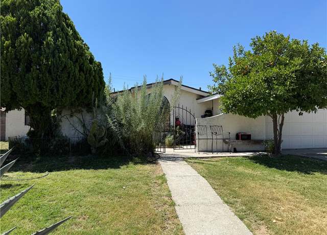 Property at 427 E Carter St, Rialto, CA 92376, 3 beds, 2 baths
