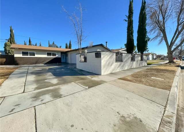 Property at 45348 17th St W, Lancaster, CA 93534, 4 beds, 2 baths