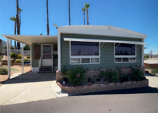 Property at 1536 S State St #10, Hemet, CA 92543, 2 beds, 2 baths