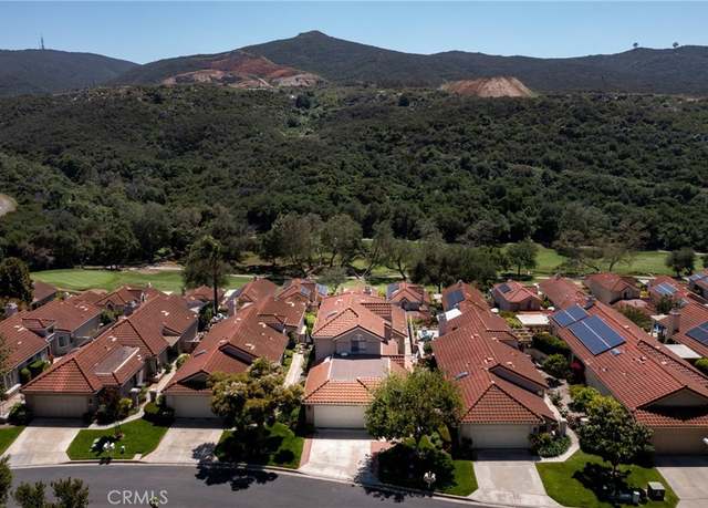 Property at 28766 Vista Valley Dr, Vista, CA 92084, 2 beds, 2.5 baths