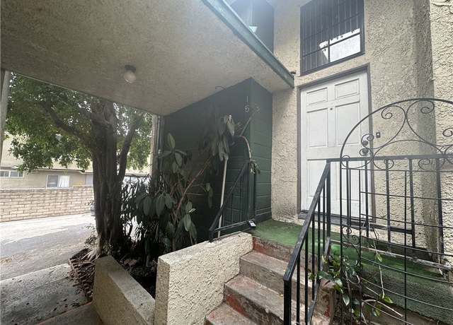 Property at 11107 Arminta St #15, Sun Valley, CA 91352, 2 beds, 2 baths