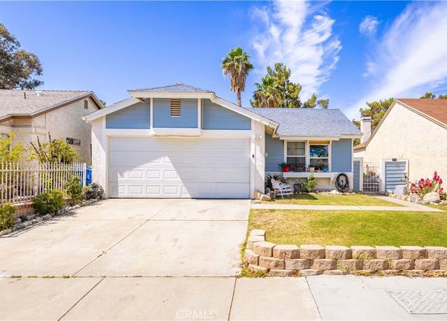 Property at 2722 Nandina Dr, Palmdale, CA 93550, 2 beds, 2 baths