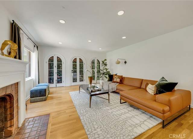 Property at 440 W San Antonio Dr, Long Beach, CA 90807, 4 beds, 3 baths