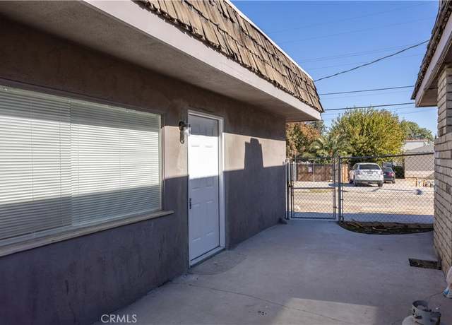Property at 1716 3rd St, Bakersfield, CA 93304, 5 beds, 3 baths