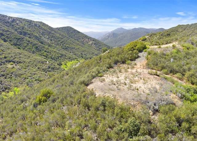 Property at 2 La Cresta Highlands Cir, Murrieta, CA 92562