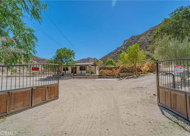 Property at 29701 Jackson St, Castaic, CA 91384, 2 beds, 2 baths
