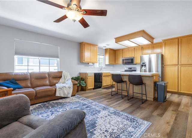 Property at 821 Marlbank Pl, Paso Robles, CA 93446, 3 beds, 2.5 baths