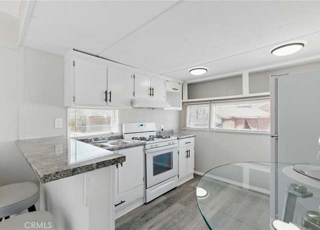 Property at 1900 Artesia Blvd #28, Torrance, CA 90504, 1 bed, 1 bath