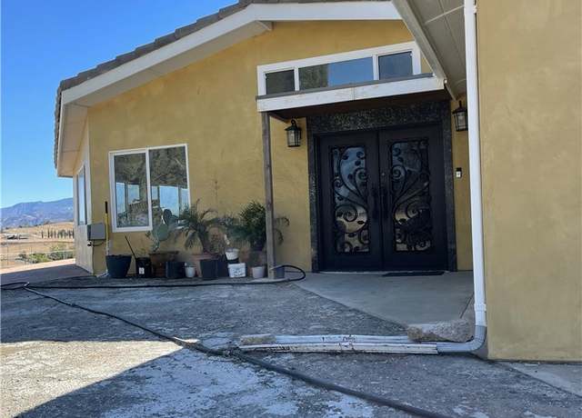 Property at 14265 California Ave, Beaumont, CA 92223, 5 beds, 2 baths