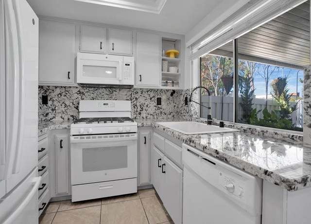 Property at 6141 Wingfoot Ave, Banning, CA 92220, 2 beds, 2 baths